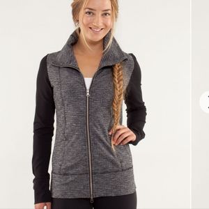 Lululemon Daily Yoga Jacket Coco Pique Black / Black